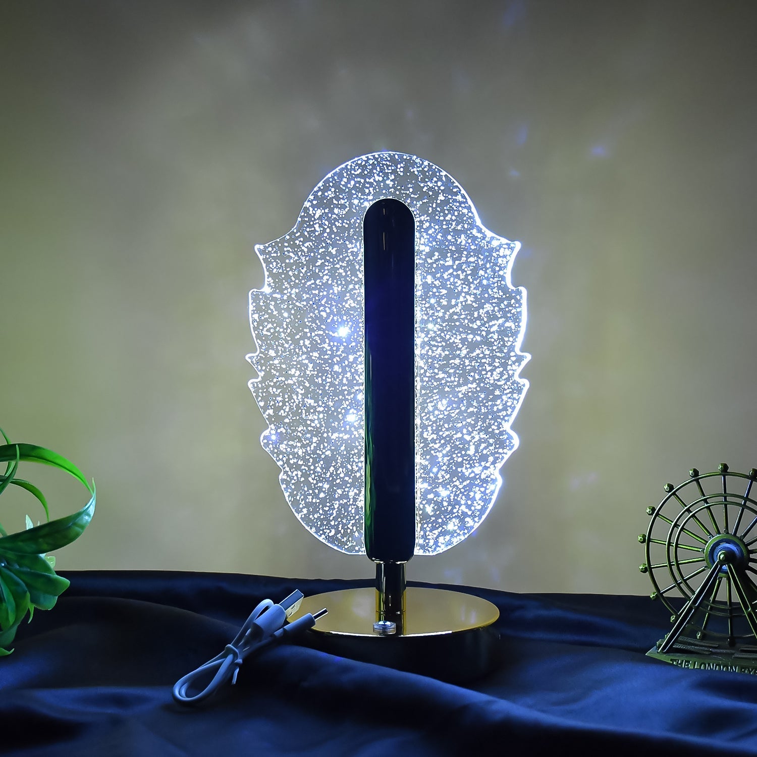 Feather Shape Crystal Lamp 