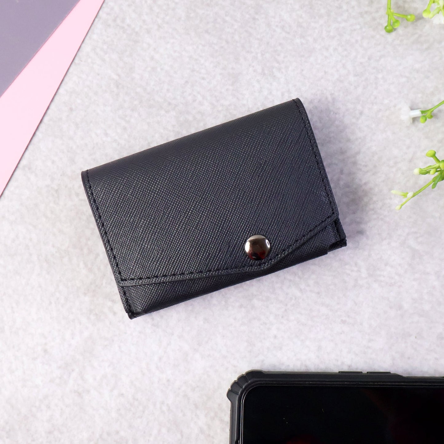 Multi-slot card wallet with secure fastening