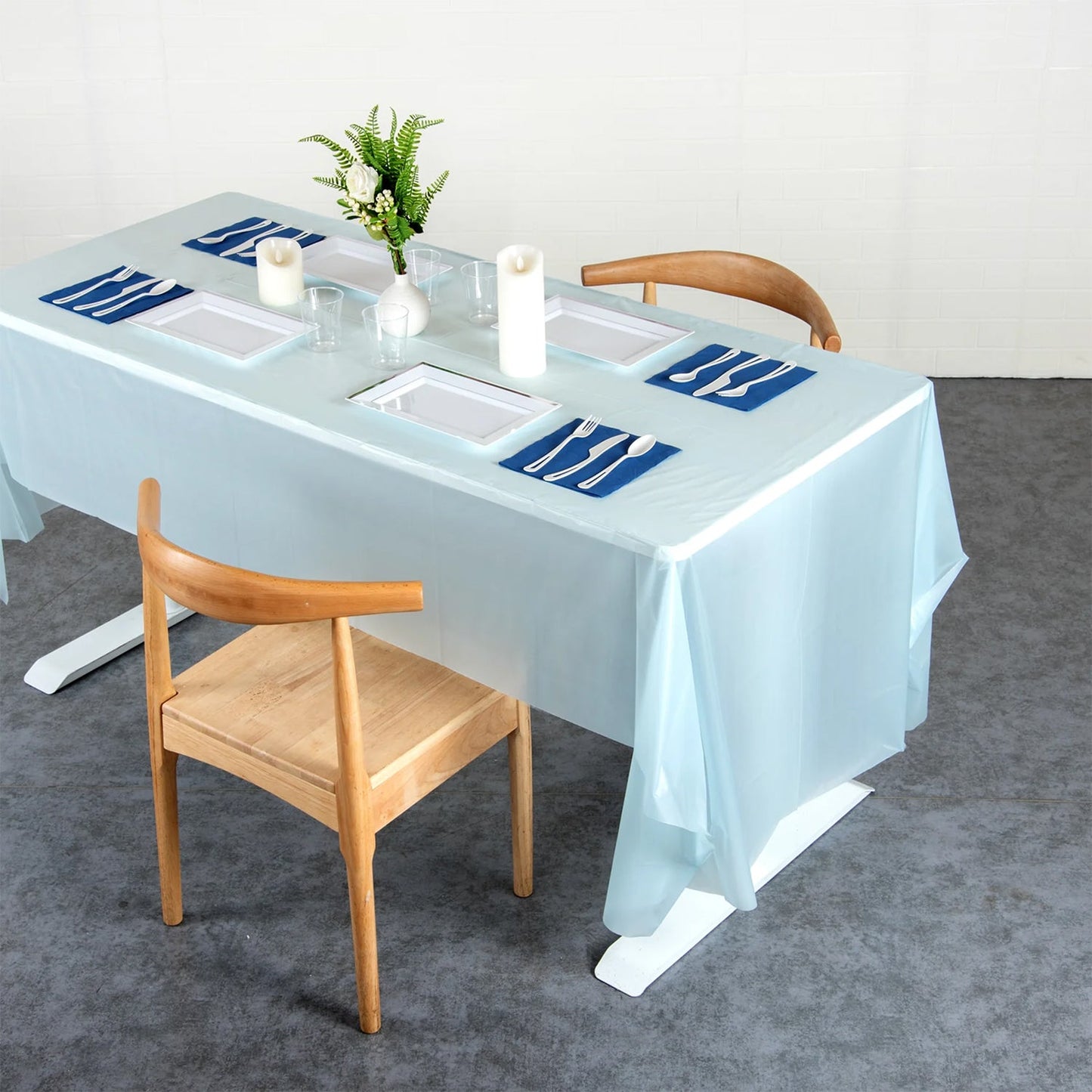 Waterproof Disposable Plastic Table Cover 137 × 183 cm